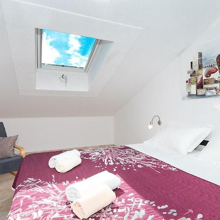 Apartmani Alma Punat Exterior foto